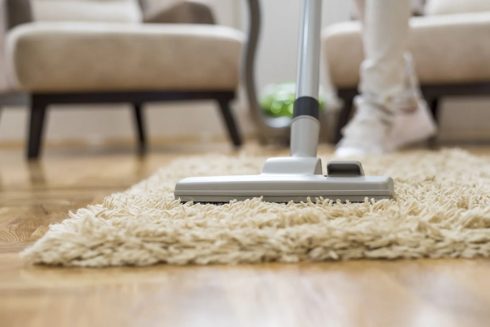 Commercial carpet cleaning